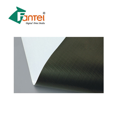 Yüksek Parlak Flex PVC Blokaj Afiş Yırtılma Direnci CMYK Tam Renkli Baskı
