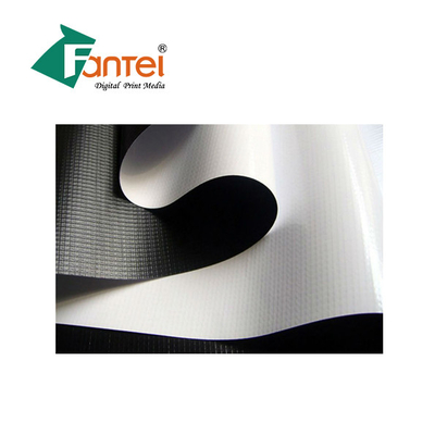 Beyaz 100m 700gsm PVC Blockout Banner Geniş Formatlı Baskı UV mürekkebi